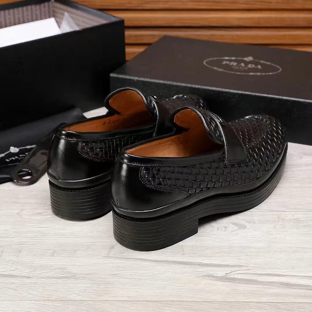 Men's shoes 💰620 💰💰🎩🎩【Prada】Counter 1:1⬆️original reproduction, absolute quality🆗original outsole, high-quality imported rubber, wear-resistant and non-slip, never degummed, upper material: imported first-layer cowhide➕anti-slip foam outsole, official website material, inner material: water-dyed leather lining, 6 colors available! Code number 38-45